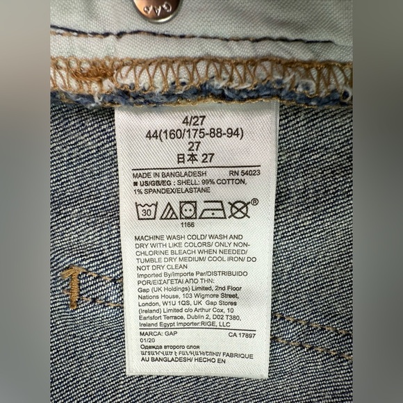 GAP Girlfriend Style Dark Wash Straight Leg Jeans Size 27 - Picture 4 of 8